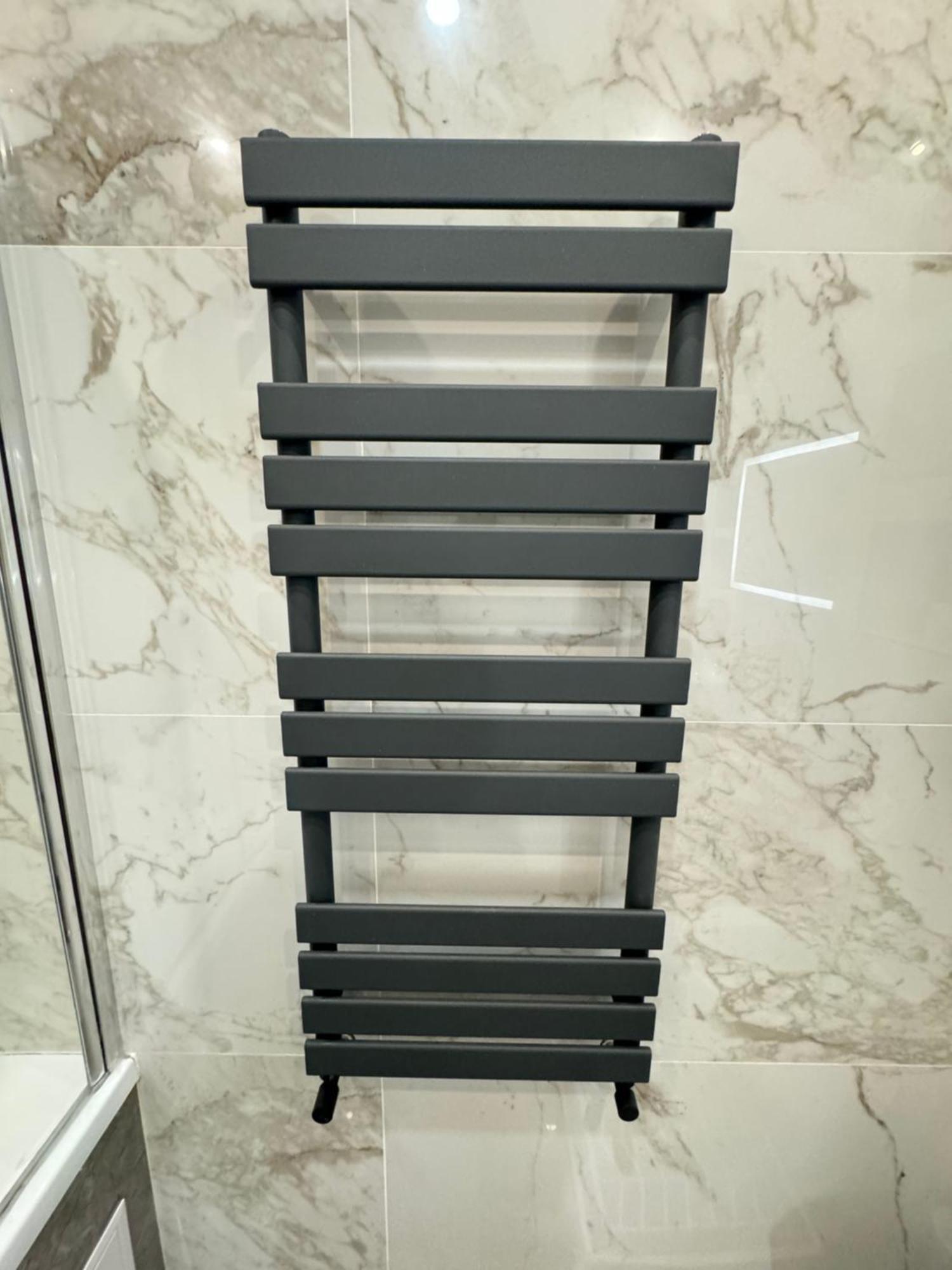 צ'יסינאו Two Bedroom Apartment In The Center, With Parking, Address Avram Iancu 32 מראה חיצוני תמונה