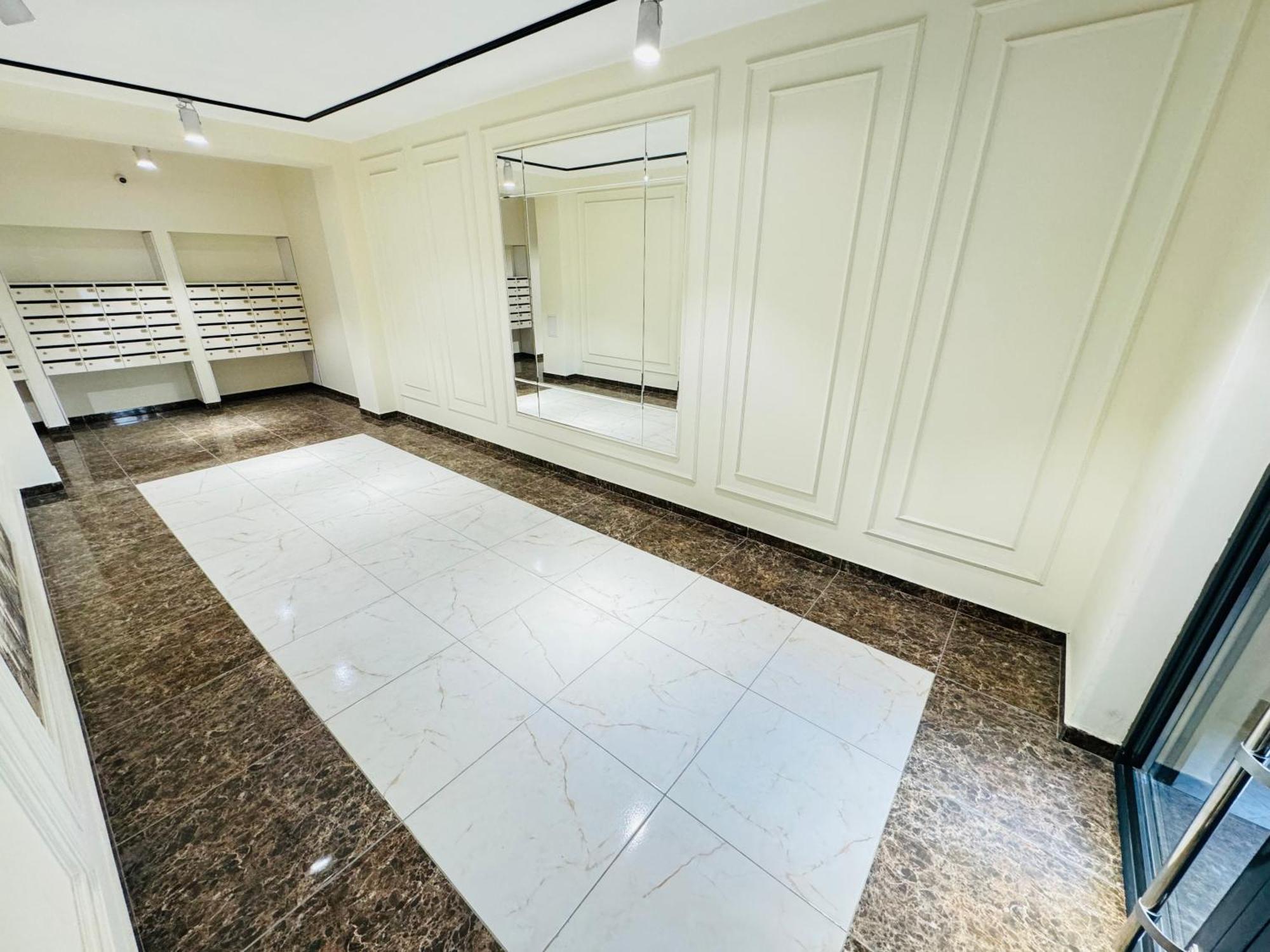 צ'יסינאו Two Bedroom Apartment In The Center, With Parking, Address Avram Iancu 32 מראה חיצוני תמונה
