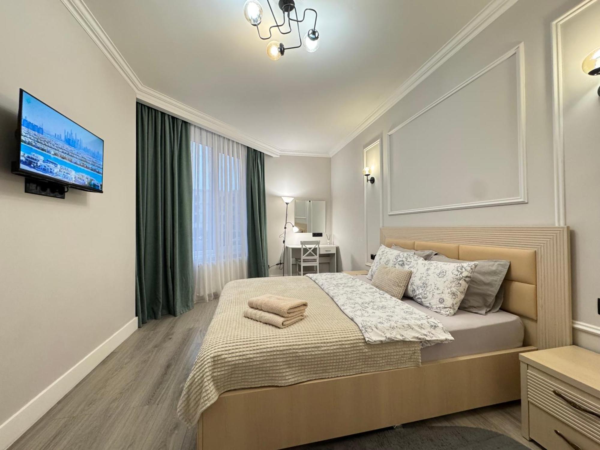 צ'יסינאו Two Bedroom Apartment In The Center, With Parking, Address Avram Iancu 32 מראה חיצוני תמונה