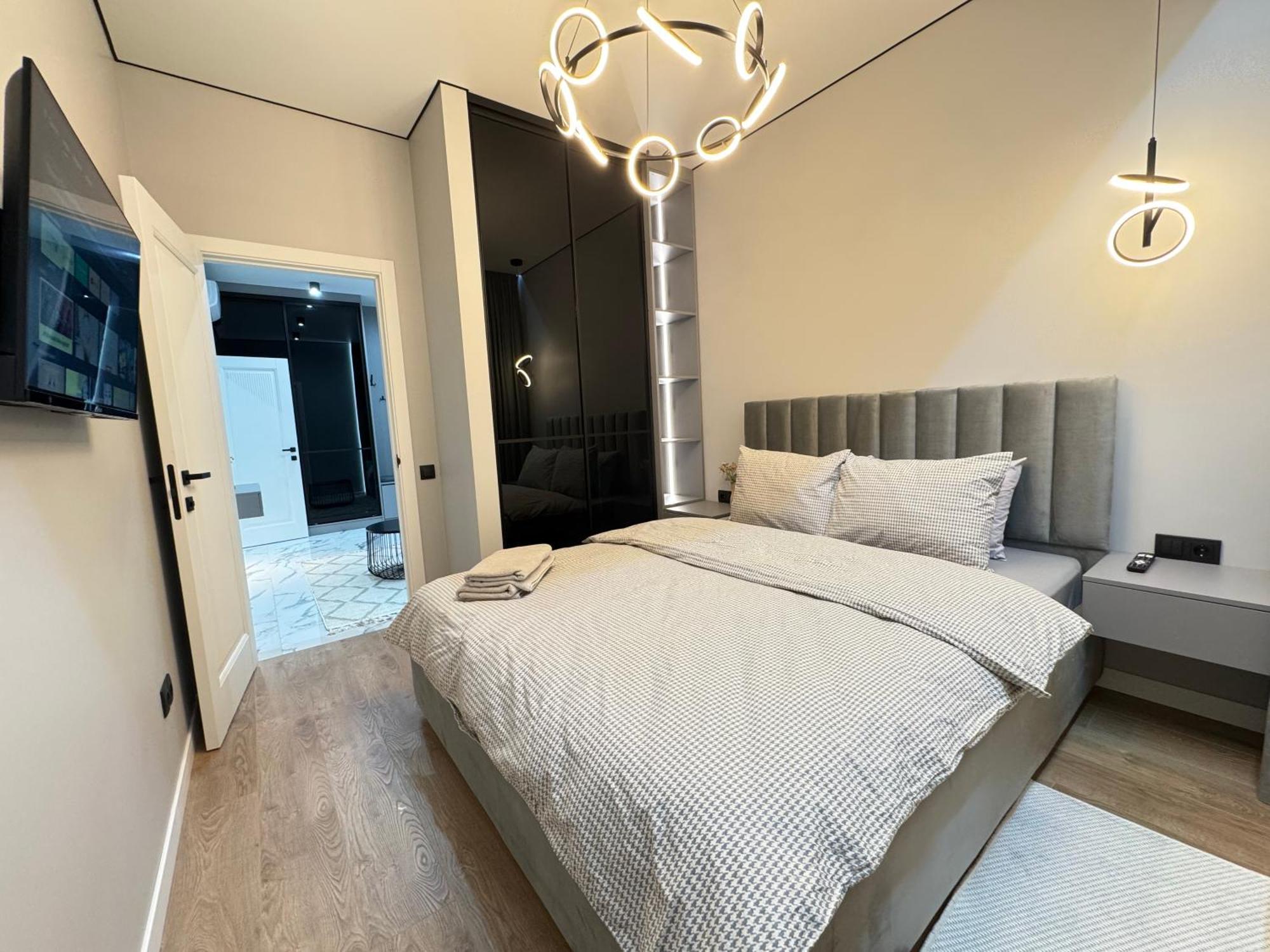 צ'יסינאו Two Bedroom Apartment In The Center, With Parking, Address Avram Iancu 32 מראה חיצוני תמונה