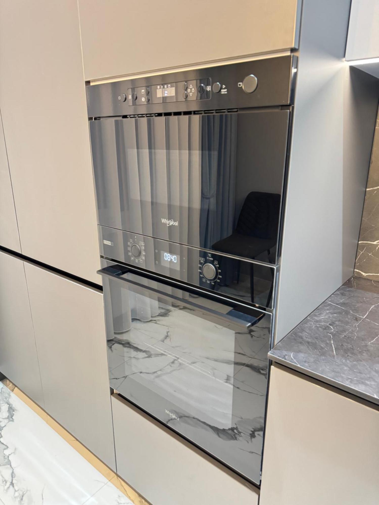 צ'יסינאו Two Bedroom Apartment In The Center, With Parking, Address Avram Iancu 32 מראה חיצוני תמונה